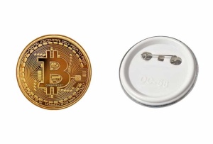 Insigna cu bitcoin