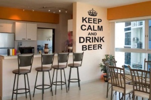Sticker De Perete Keep Calm And Drink Beer
