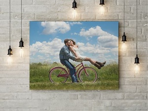 Tablou Canvas Love Is In The Air - Img 3