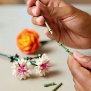 Buchet de flori Botanical Collection, 10342, Roz, + 18 ani, Lego - Img 4