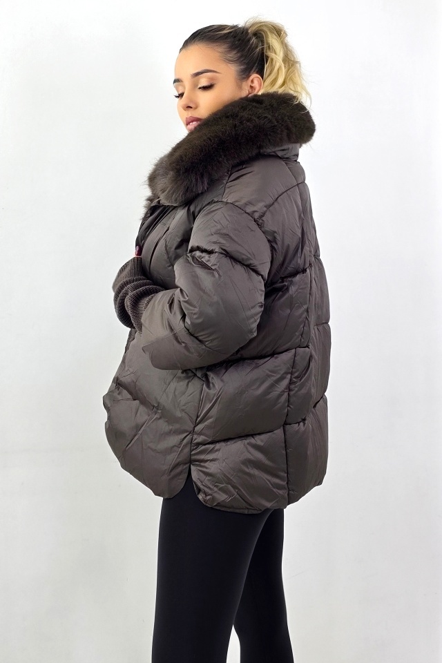 Geaca scurta, bomber hibrid, NERRO, cu buzunare ascunse si blana eco, Maro