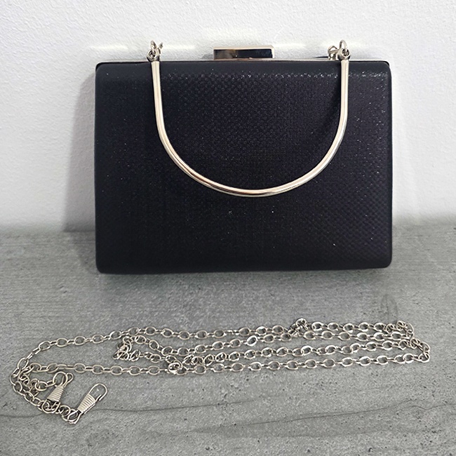 Geanta de ocazie, SYLVI, tip clutch, cu lant detasabil argintiu si piele ecologica, Negru - 1 | YEO