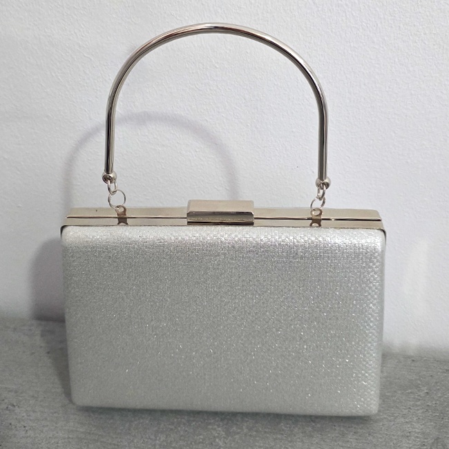 Geanta de ocazie, SYLVI, tip clutch, cu lant detasabil argintiu si piele ecologica, Silver
