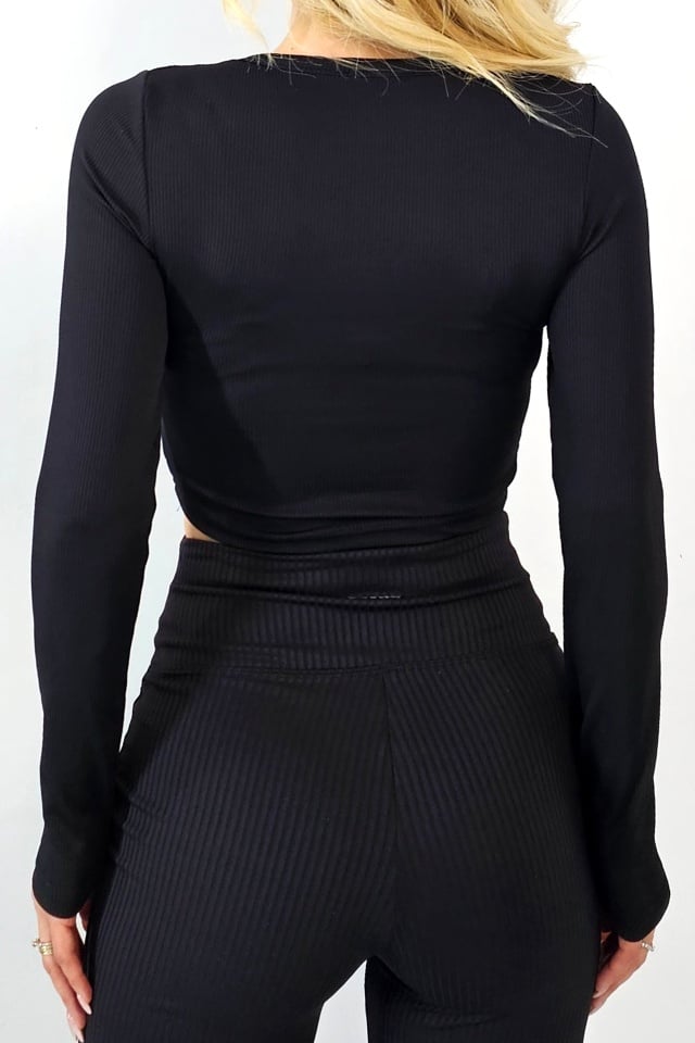 Bluza scurta de dama Veronica, cu maneca lunga si capse, Negru - 3 | YEO