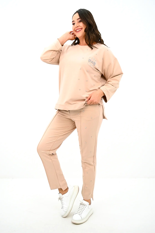 Compleu casual TAYRA, pantaloni asimetrici si bluza cu strasuri, BEJ Nude - 1 | YEO