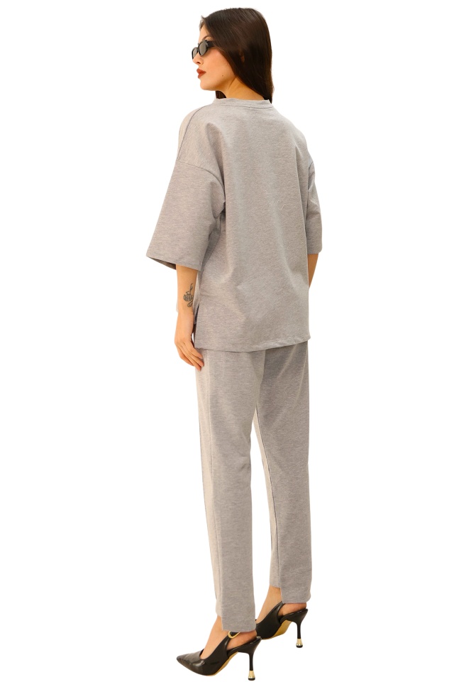 Compleu casual TEXA, pantaloni asimetrici cu tricou si flori in relief, Gri - 1 | YEO