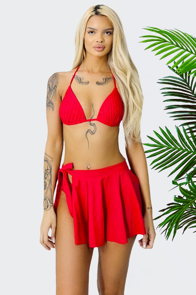 Costum de baie trei piese Maddy, slip clasic, fusta scurta si sutien cu paiete, Rosu