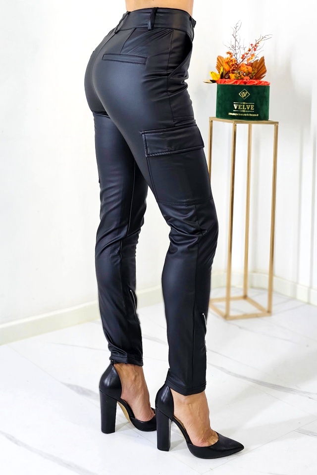 Pantaloni de dama din piele eco, Marsia, buzunare laterale si fermoare decorative, Negru - 3 | YEO