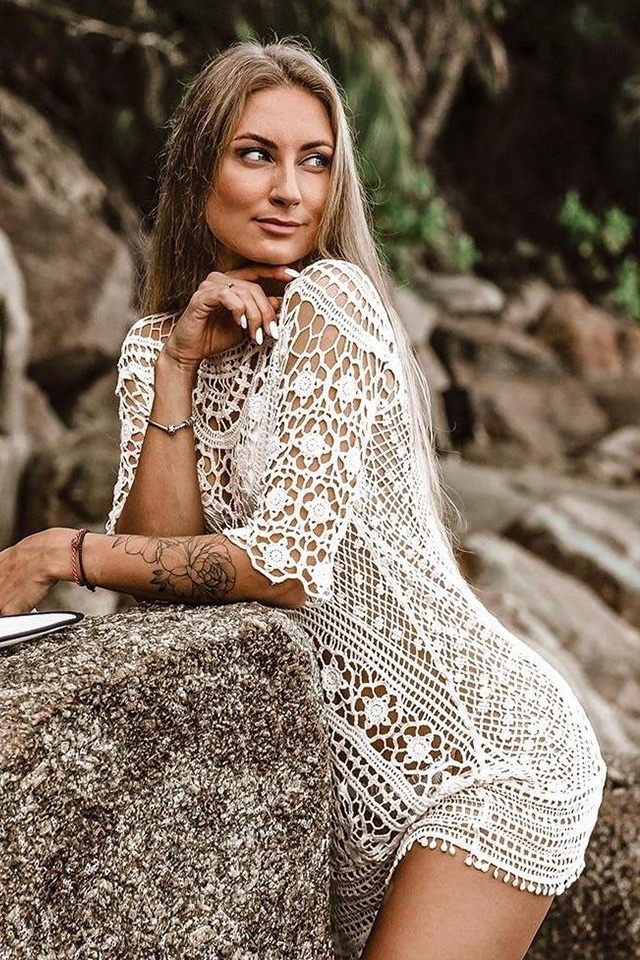 Rochie scurta de plaja Solva, aspect crosetat cu maneca trei sferturi, ALB, Marime S/M