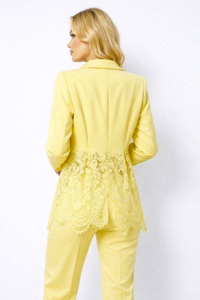 Sacou cambrat, de ocazie, Roselle, cu panou asimetric din dantela, Galben, Marime S/M