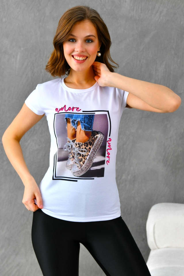 Tricou dama Graphic Story, cu imprimeu realist si paiete stralucitoare, Amore