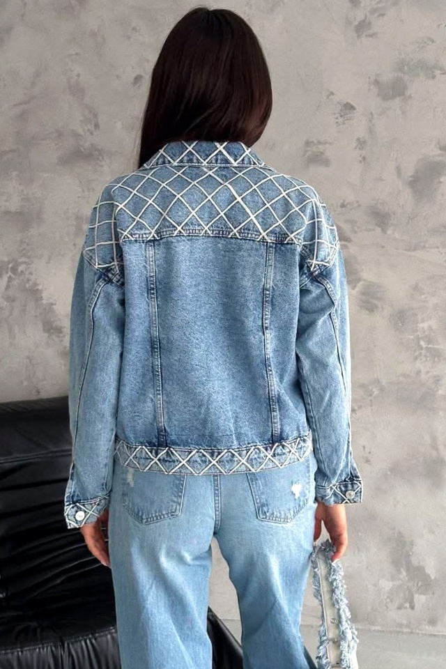 Geaca scurta de dama Arusha, cu detalii geometrice si butoni metalici, Albastru Denim - 1 | YEO