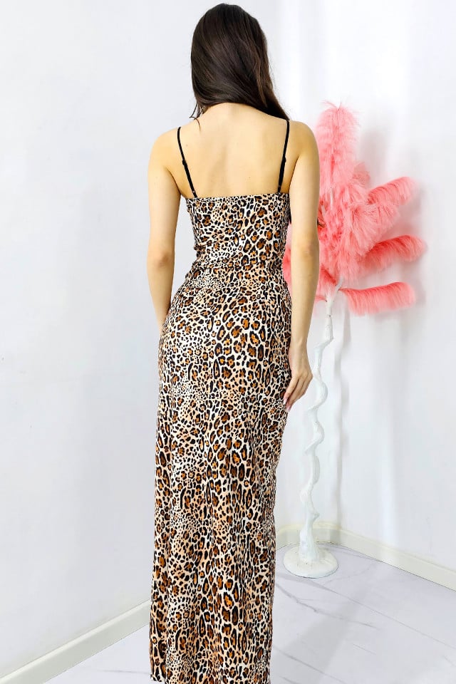 Rochie eleganta Mioara, croi lung cu slit petrecut si detaliu floral oversize, Leopard print, Marime S/M