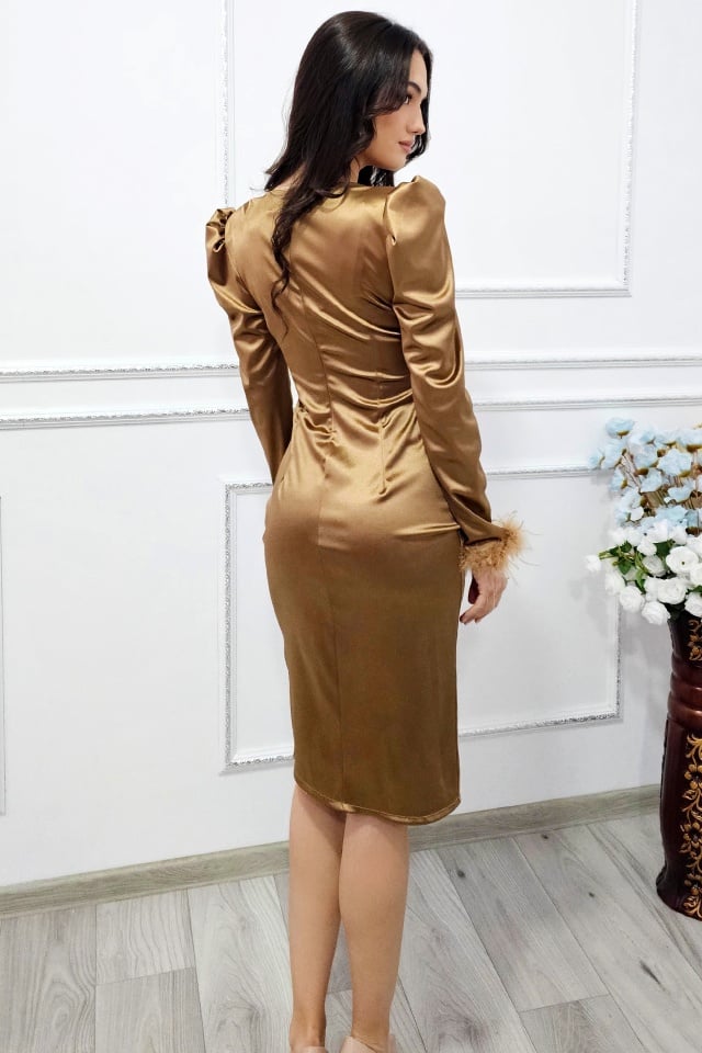 Rochie satinata Marinea, cu crapatura pe picior, maneci bufante si mansete cu puf, Bronz, Marime S/M