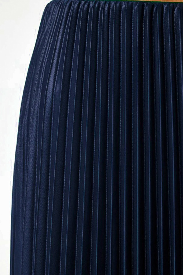 Fusta lunga plisata BRISEL, cu textura satinata, Bleumarin - 3 | YEO