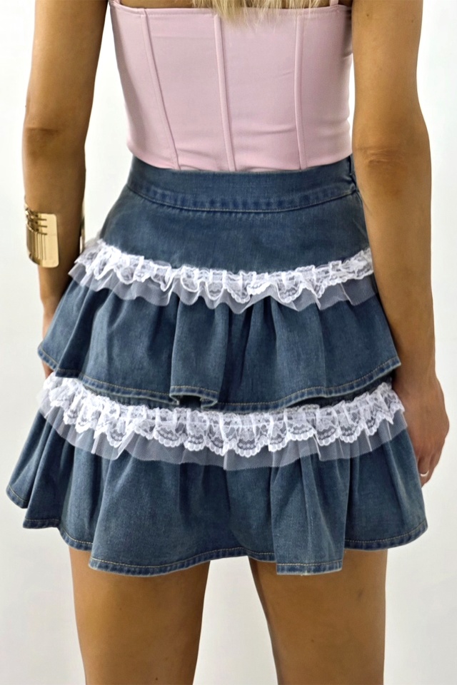 Fusta pantalon, scurta, denim Marabu, cu volane si dantela, Bleumarin/Roz