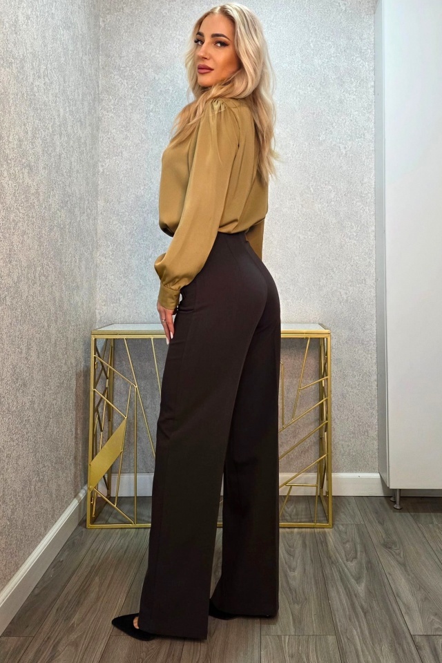 Pantaloni office RAVELLO, croiala lejera si buzunare decorative, Maro