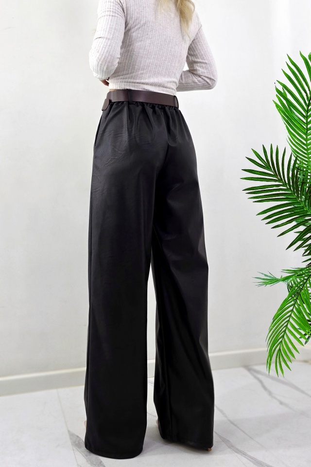 Pantaloni vatuiti Leonis, din piele ecologica, cu buzunare si curea asortata, Negru, Marime S/M