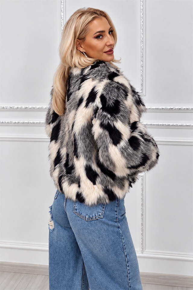 Blana animal print Ysolde din blana ecologica, cu interior satinat, Crem, Marime S/M — imaginea 3
