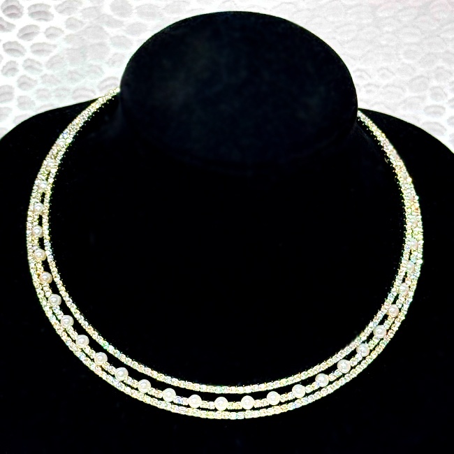 Colier cerc ChoKer rigid 3MOND, cu perle mici artizanale, Argintiu