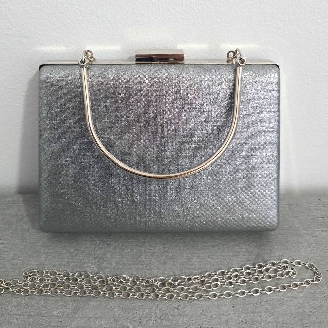 Geanta de ocazie, SYLVI, tip clutch, cu lant detasabil argintiu si piele ecologica, GRI