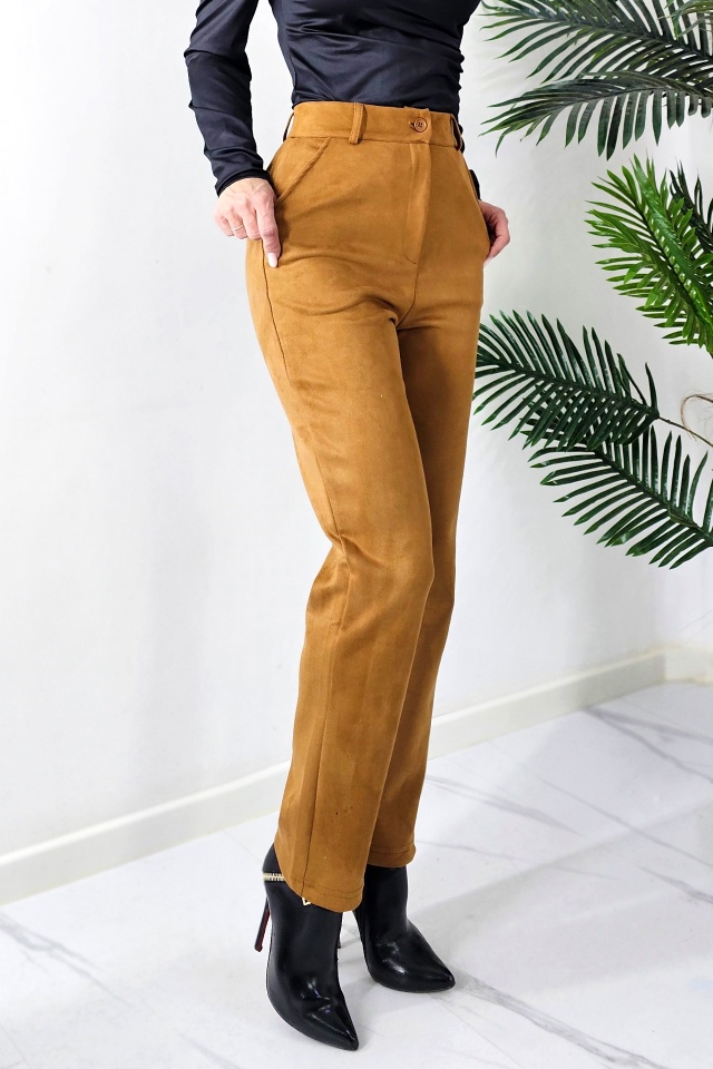 Pantaloni de dama cu aspect de piele intoarsa Silkwood, cu talie inalta si croi lejer, Maro - 2 | YEO