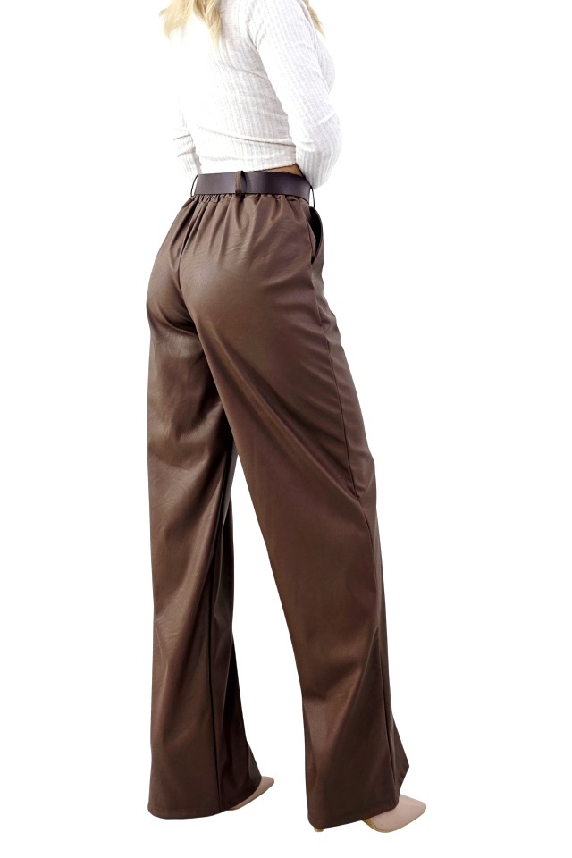 Pantaloni vatuiti Leonis, din piele ecologica, cu buzunare si curea asortata, Maro, Marime S/M