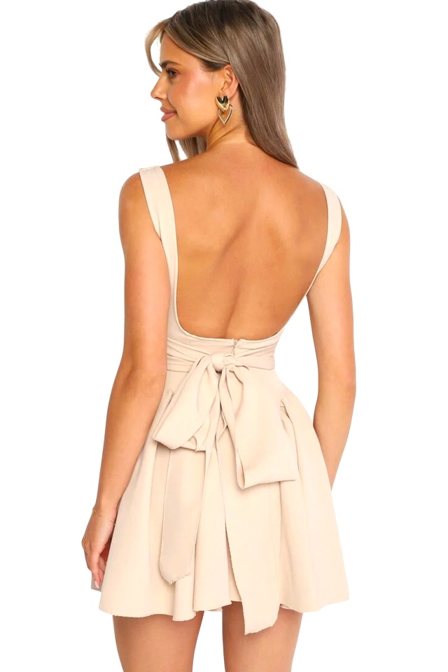 Rochie scurta babydoll MARA, cu spatele gol si funda, Crem, Marime S/M/L