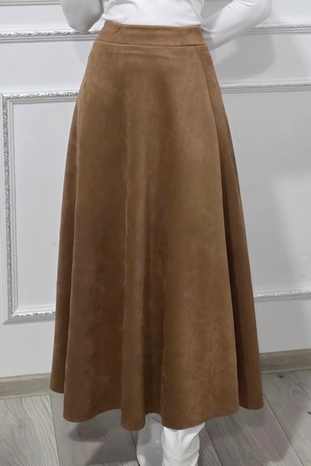Fusta eleganta din catifea, Tiziana cu pliuri si croi lung, BEJ