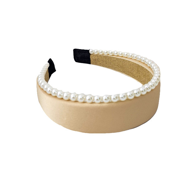 Bentita satinata Carly, cu sirag de perle, Crem