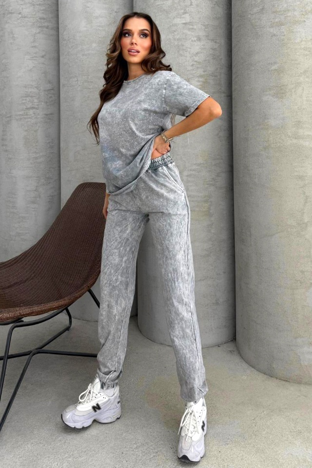 Compleu catifelat ROSSA, tricou cu strasuri si pantaloni cu buzunare, GRI deschis - 1 | YEO