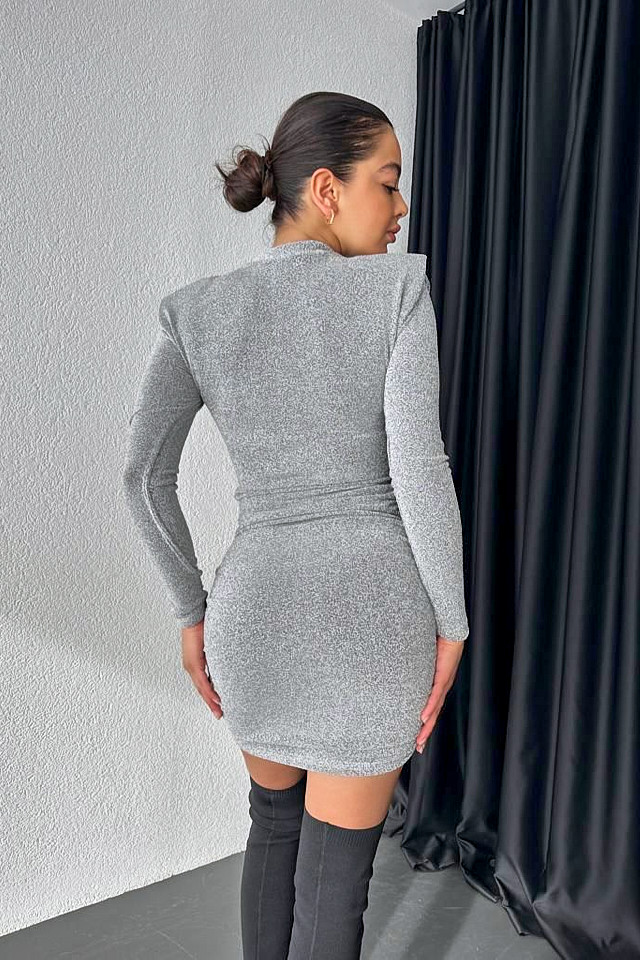 Rochie eleganta MiraBELL, bodycon si croi cu umeri supradimensionati, Argintiu