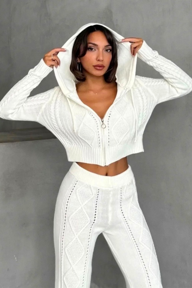 Compleu casual de dama TOREN, cu pantaloni si bluza din tricot, Alb, Marime S/M - 1 | YEO