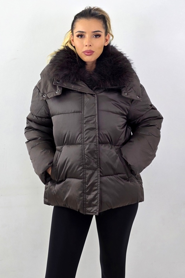 Geaca groasa de fas, SoReal, asimetrica, cu guler din blana eco, MARO