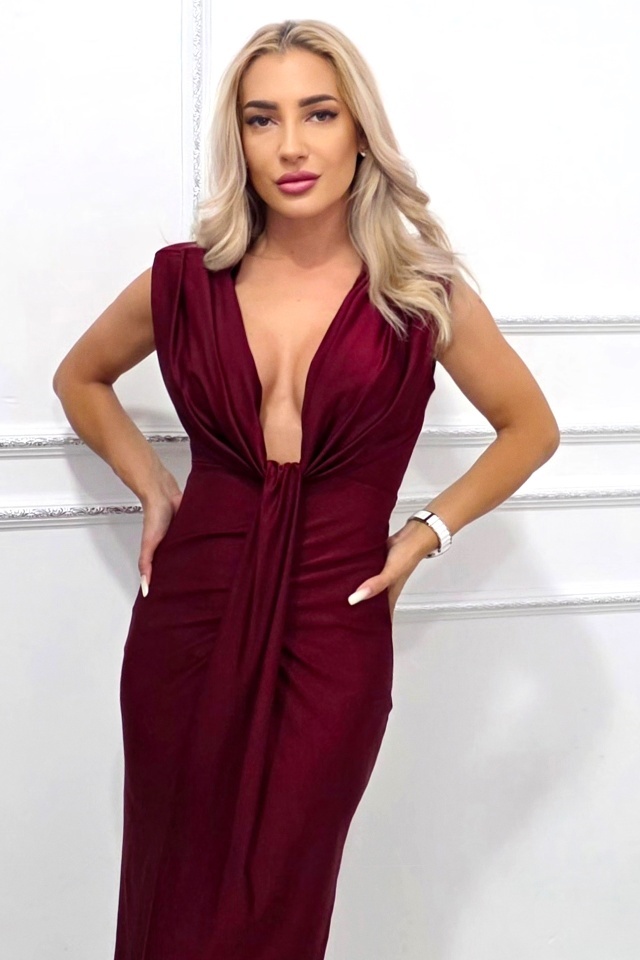 Rochie satinata Ilaria, croiala medie si crapatura pe picior, Visiniu, Marime S/M