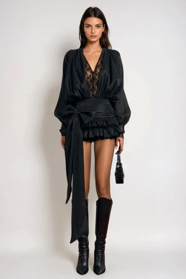 Salopeta cu fusta scurta ECLIPSE, volane, funda si dantela, Negru, Marime S/M