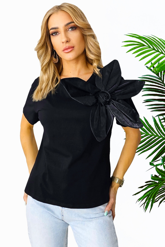 Tricou din bumbac Boemia, cu detaliu floral supradimensionat, in relief, Negru