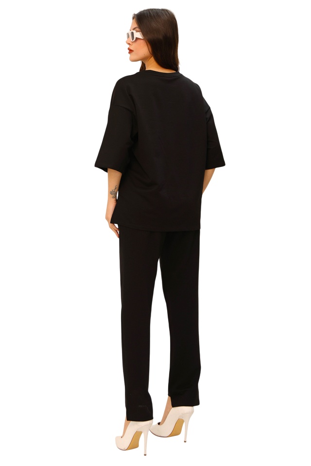Compleu casual TEXA, pantaloni cu buzunare, tricou asimetric si flori, Negru - 1 | YEO
