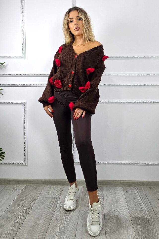 Pulover tricotat Rowan, cu nasturi si detalii florale nedetasabile, Maro, Marime S/M/L - 3 | YEO