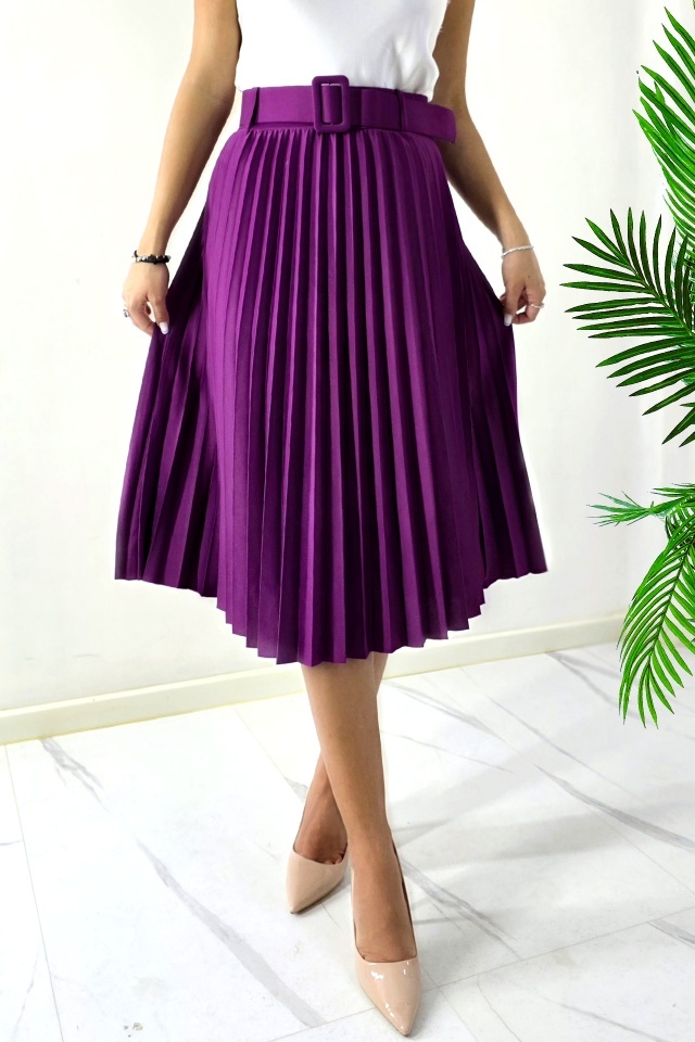 Fusta plisata Carmen si curea de aceeasi culoare inclusa, MOV, Marime S/M Fusta plisata Carmen si curea de aceeasi culoare inclusa, MOV, Marime S/M