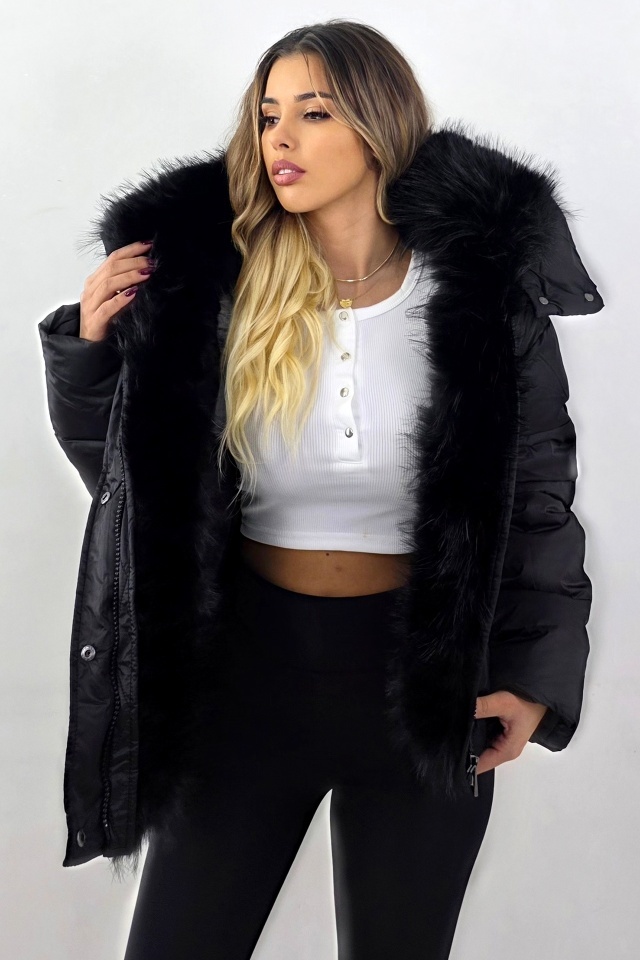 Geaca groasa, asimetrica SoReal, cu gluga detasabila si garnitura blana, Negru