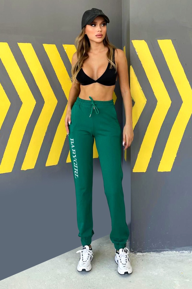 Pantaloni sport ISSA BabyGirl, cu imprimeu si banda elastica, Verde - 1 | YEO