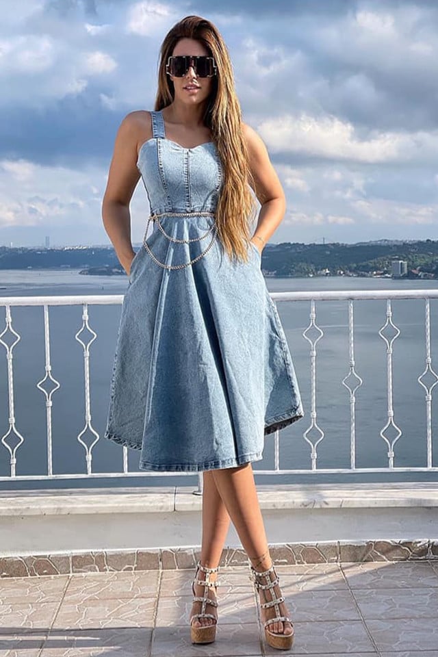 Rochie din denim Nadia accesorizata cu lant in talie, BLEU