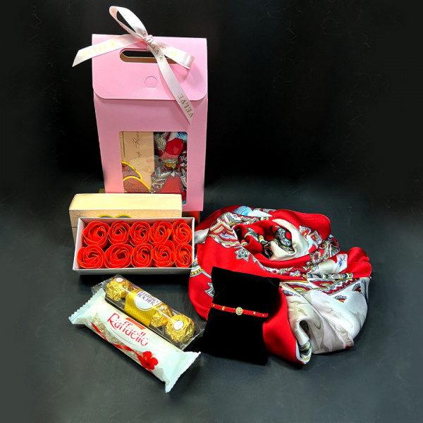 Pachet cadou pentru femei, Sweet Pink, cu esarfa, bratara martisor, Praline Ferrero Rocher si Raffaello, set din 10 trandafiri de sapun, in cutie cadou, Rosu