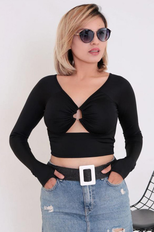Bluza crop Lina, cu decupaje frontale si maneca lunga cu fenta pentru deget, Negru