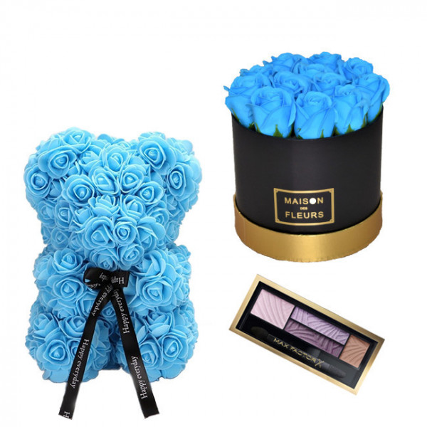 Set Cadou Aranjament floral cutie rotunda neagra cu trandafiri albastrii de sapun, Ursulet floral Albastru 25cm si Paleta fard