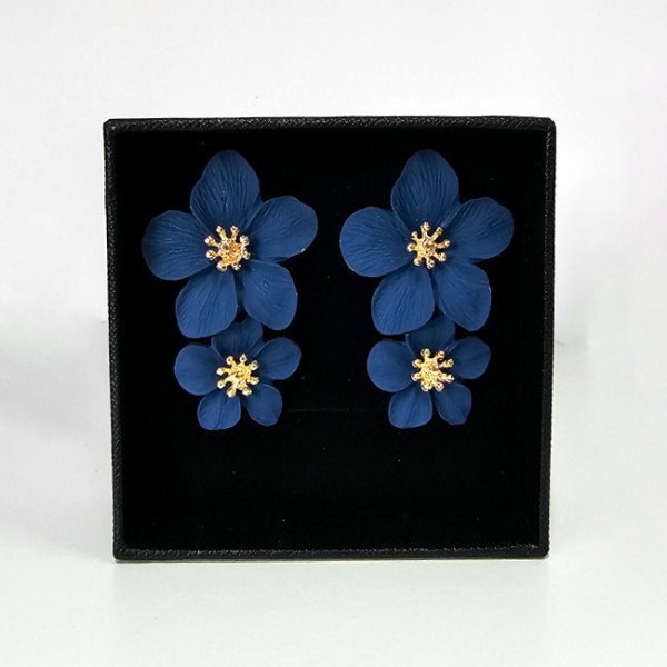 Cercei lungi Sublime Petunia, cu design floral, realistic, in cutie eleganta, Albastru inchis