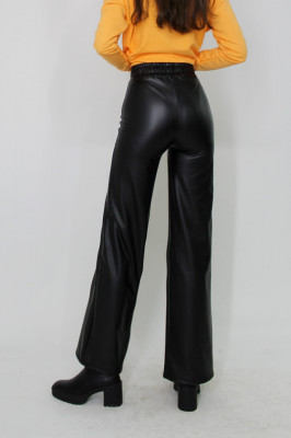 Pantaloni evazati Aris, din piele ecologica, cu banda elastica in talie, Negru1