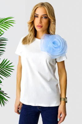Tricou din bumbac Lizea, cu accesoriu floral bleu din organza, Alb