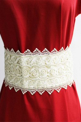 Centura corset Maya, in stil traditionat cu dantela, ivory